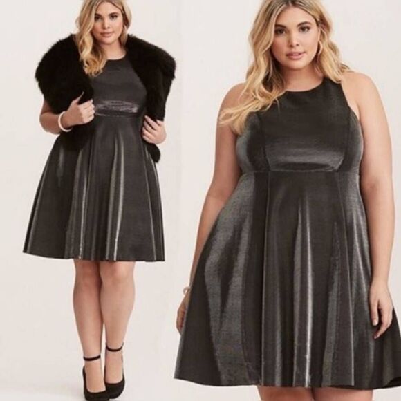Torrid Plus Size Metallic Fit & Flare Party Dress Silver 14 NWT